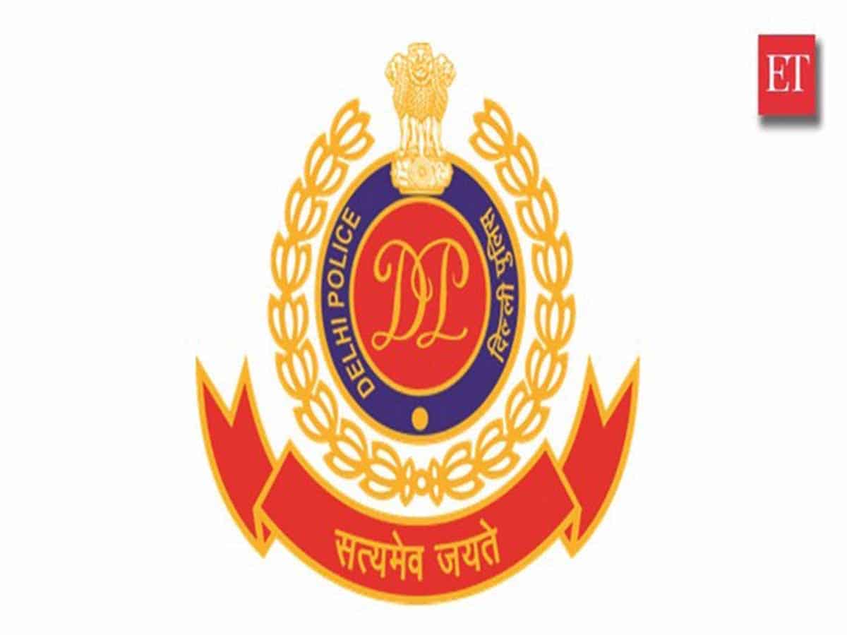 Five arrested for extortion, cheating by impersonating as ED officials