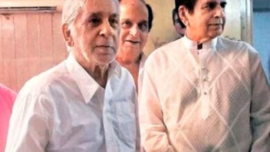 Dilip Kumar's younger brother Aslam Khan dies due to COVID-19