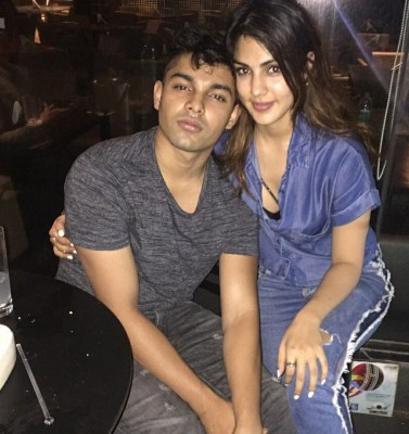 ED grills Rhea's brother; both to be quizzed again on Monday