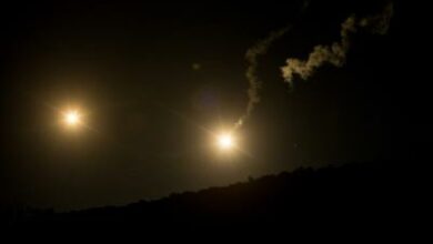 Israeli airstrikes hit Syrian army targets