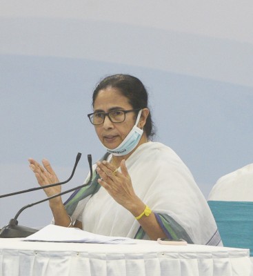 Mamata launches welfare scheme for farmers