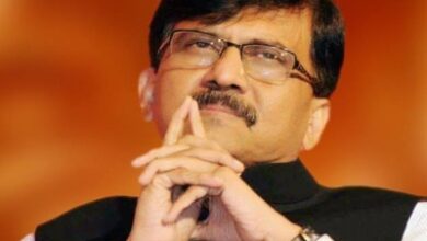 Russia makes corona vaccine, India hawks 'papads': Sanjay Raut