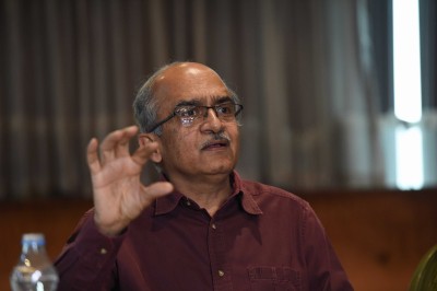 Token fine of Re 1 for Bhushan in contempt case, failing which 3-month in jail