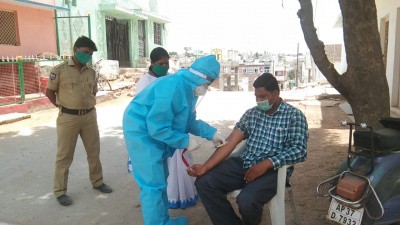 2,892 new Covid cases, 10 deaths in Telangana