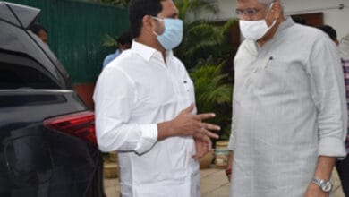 Andhra CM invites Union Jal Shakti Minister to visit Polavaram