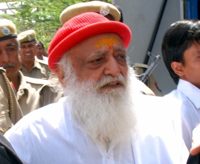 Court stays publication of book on Asaram Bapu's conviction