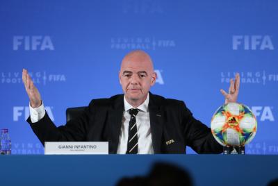 FIFA Prez defends meetings with Lauber