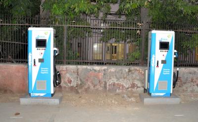 Fuel stations asked to have at least one EV charging station