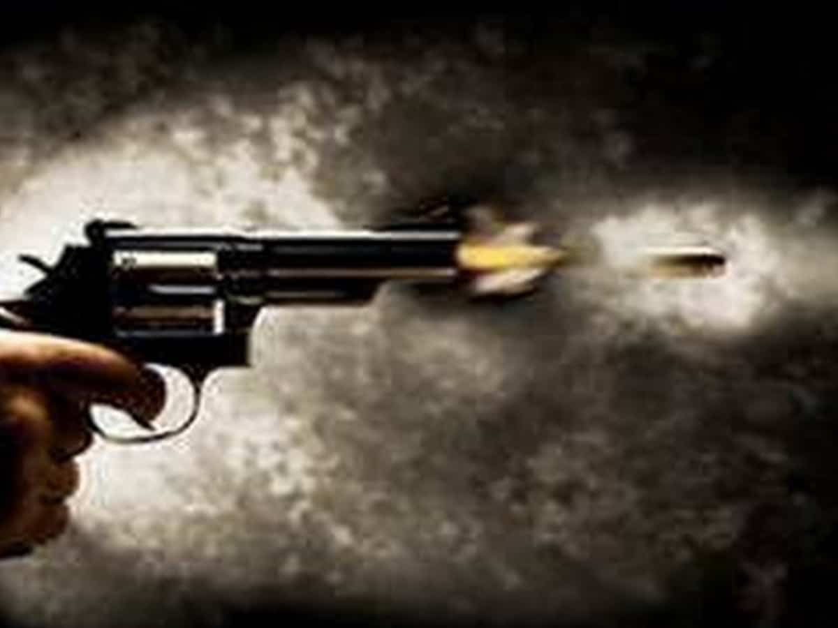 BJP leader shot dead by terrorists in Kashmir