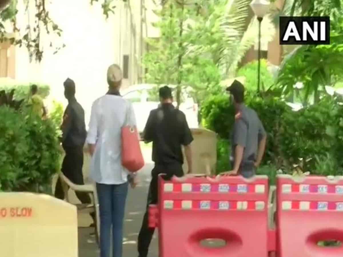 SSR case: Rhea's father, Sushant's therapist reach DRDO guest house for questioning