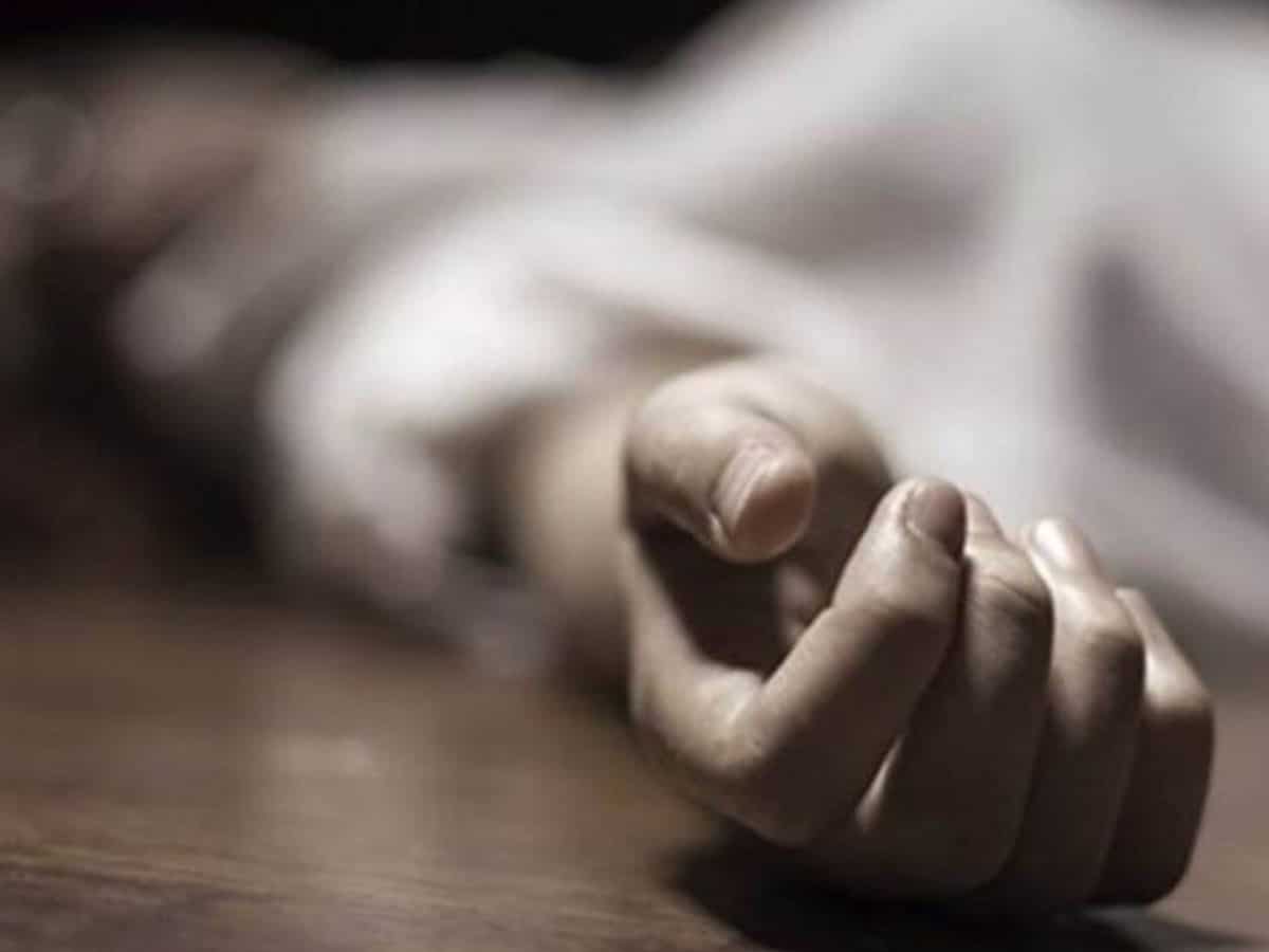 Hyderabad schoolgirl dies by suicide.