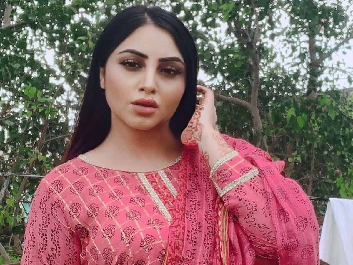 Bigg Boss fame & Congress leader Arshi Khan claims PoK is part of Pakistan