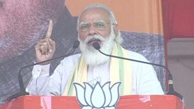 PM Modi slams Opposition for promising reversal of Article 370