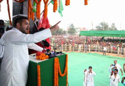 PM Modi selectively addressed issues of Bihar: Tejashwi