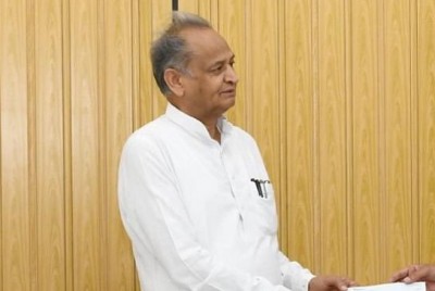 Raj CM asks PM to amend provisions of banking regulation act