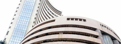 Sensex up 450 points, banking finance stocks surged