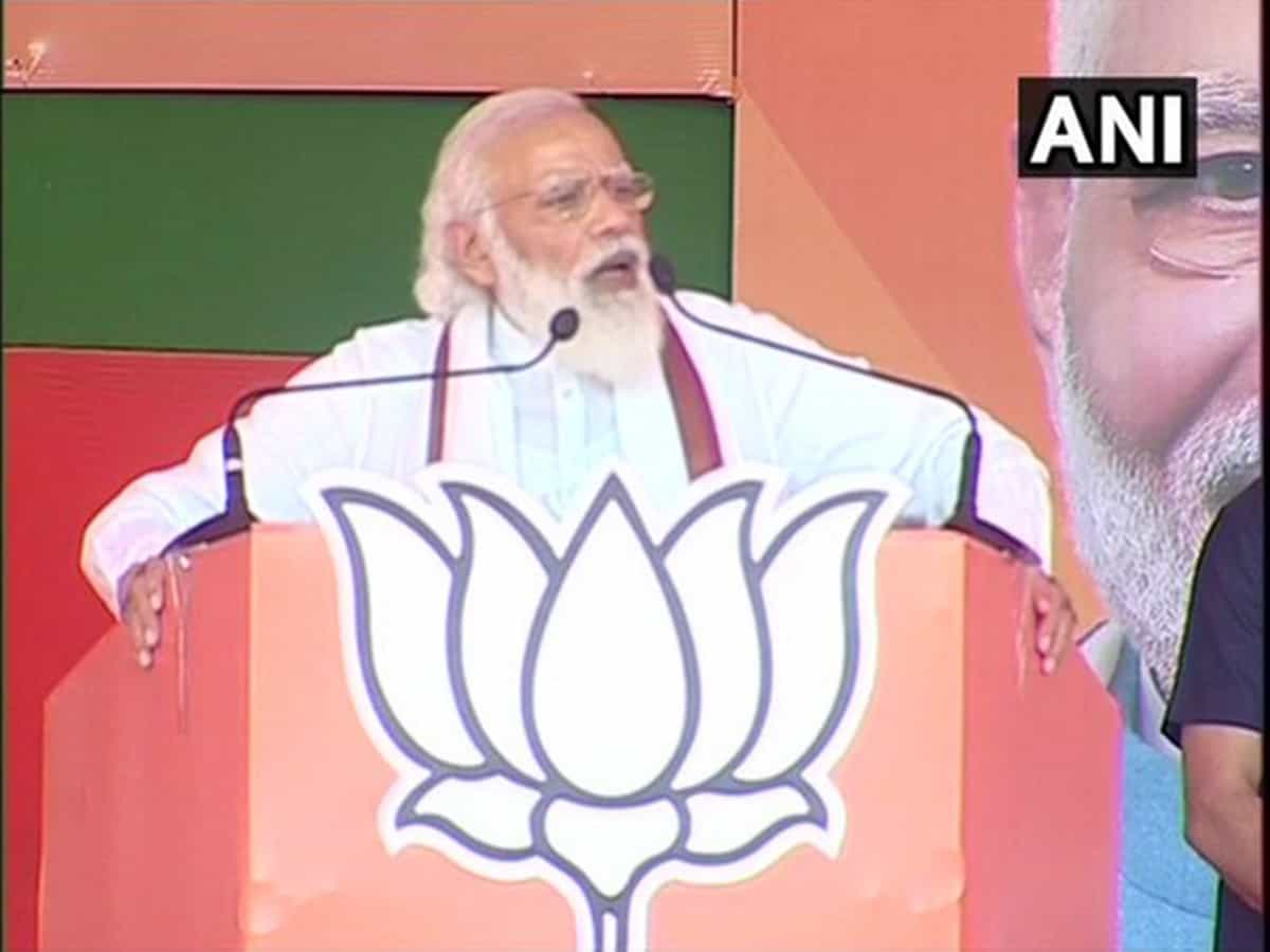 Parties which closed down industries, now promising development: PM Modi