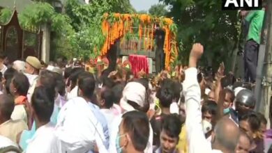 Huge crowd to pay last respect to Ram Vilas Paswan