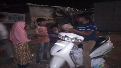 Flood relief: Siasat Roti bank distributes food in slum areas