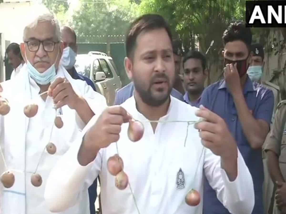60 scams occured under Nitish Kumar's govt: Tejashwi