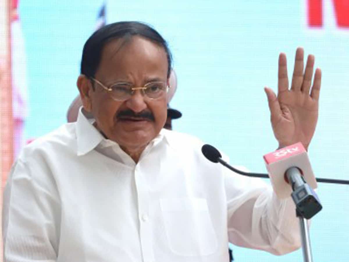 India facing multiple security challenges, says Naidu