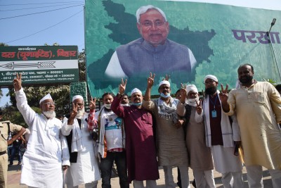 Anti-incumbency defying but dwarfed: What Nitish7.0 means? (Ld)