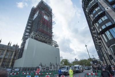 Big Ben chimes in remembrance of UK's war dead