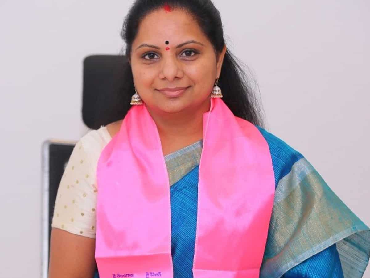 KCR's daughter comes to rescue of pregnant woman