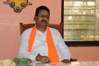 K'taka BJP leader takes dig at Yediyurappa's son