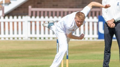 Leicestershire sign seamer Ed Barnes from Yorkshire