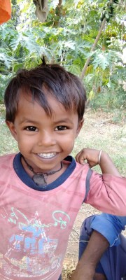 MP boy Prahlad, who fell in borewell, losses battle for life