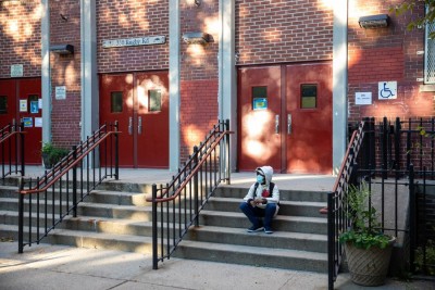 NYC schools to remain open as Covid-19 infection rate below 3%