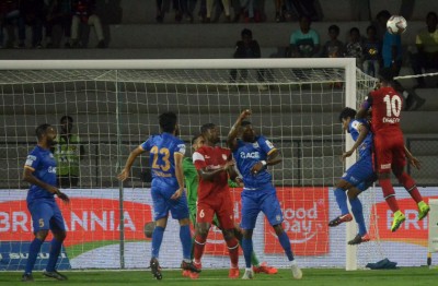 NorthEast United FC take on Mumbai City FC (ISL Match 2)