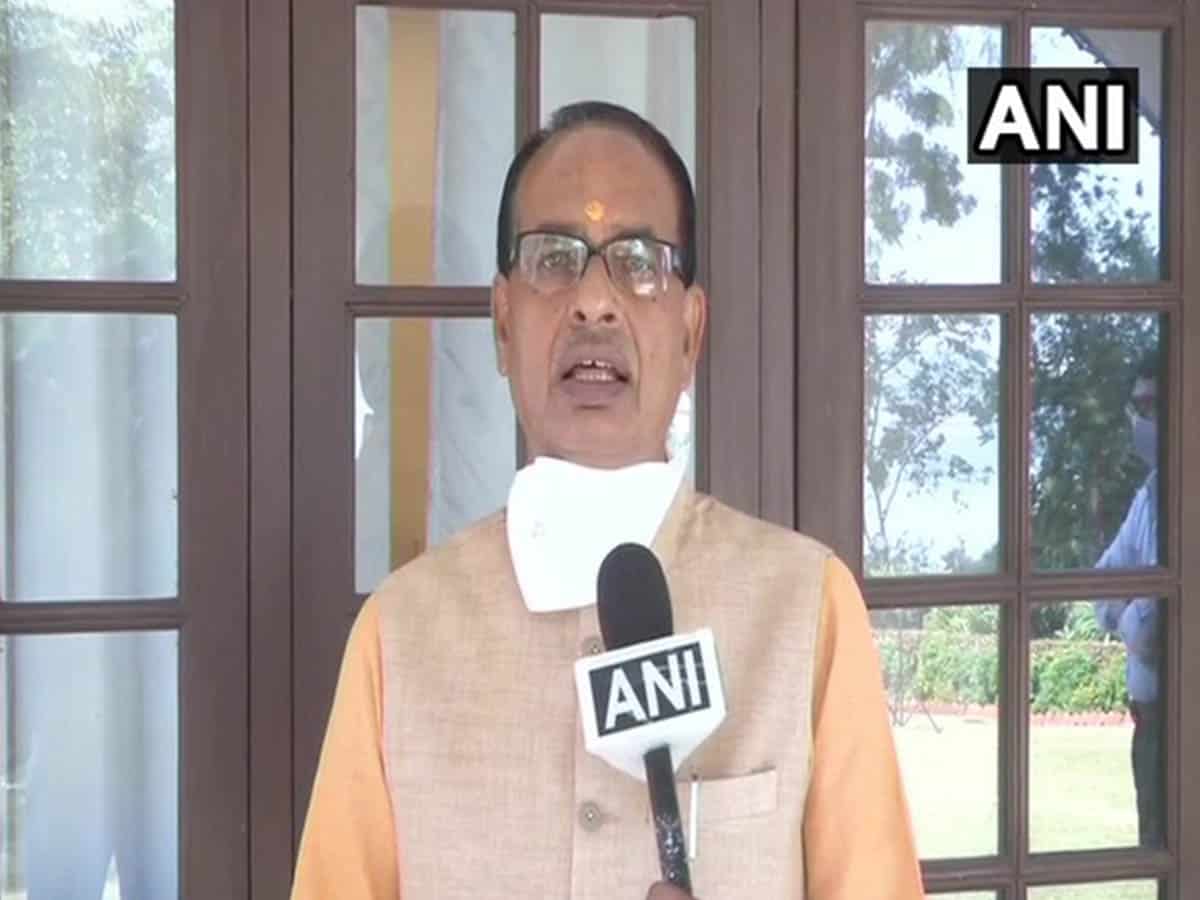 Shivraj urges people to vote for 'Atmanirbhar' Madhya Pradesh