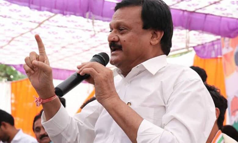 Like Bangladesh, people in India will one day storm PM house: Congress