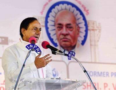 Some forces conspiring to incite communal clashes, says KCR