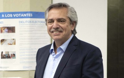 Argentine president highlights official aid plans mitigating pandemic effects