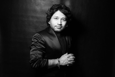 Kailash Kher remembers AR Rahman's mother as 'kindness personified'