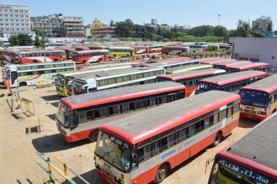 K'taka road transport staff withdraw strike, buses resume