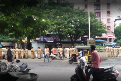 Not 'banged-up' in Maha police lockup, says grateful Google reviewer