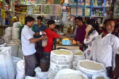 November retail inflation eases to 7%, food prices cool down (Roundup)