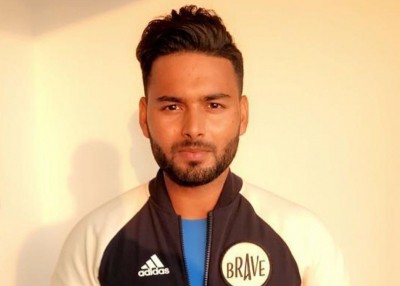 Pant's chirping, batting keeps him ahead of Saha in race: Gavaskar