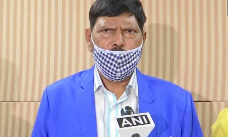 Athawale moves EC over Rahul Gandhi’s `change in Constitution’ claim
