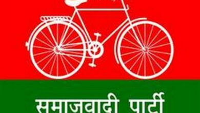 Battle for UP: Ex-SP Minister sacked for sharing dais with Chandra Shekhar