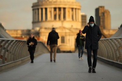 UK records another 28,507 coronavirus cases, 489 deaths