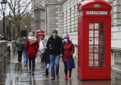 UK records another 35,383 Covid cases, 532 deaths