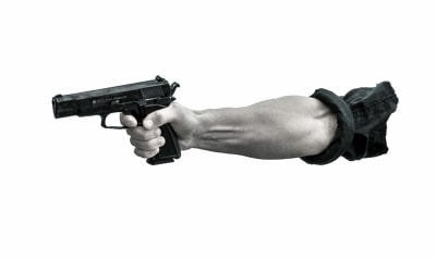 UP cop shoots man for resisting his misbehaviour