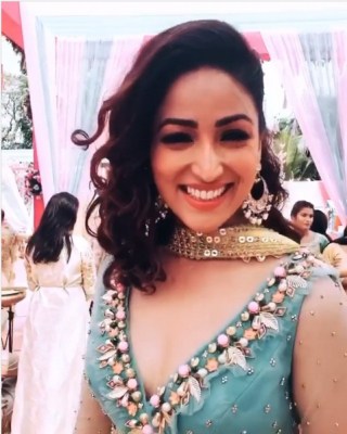 Yami Gautam enjoys Himachal bliss at Bhoot Police outdoors