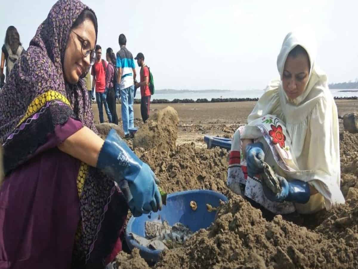 Two Bohra teachers in Andheri pack a punch against plastic pollution