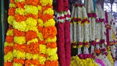 Sales of flowers fall in Hyderabad on Makar Sankranti